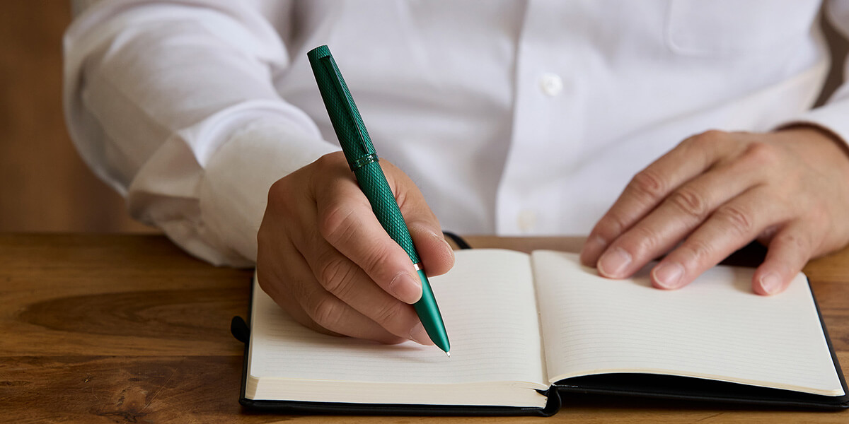 ディプロマット　新商品　筆記具