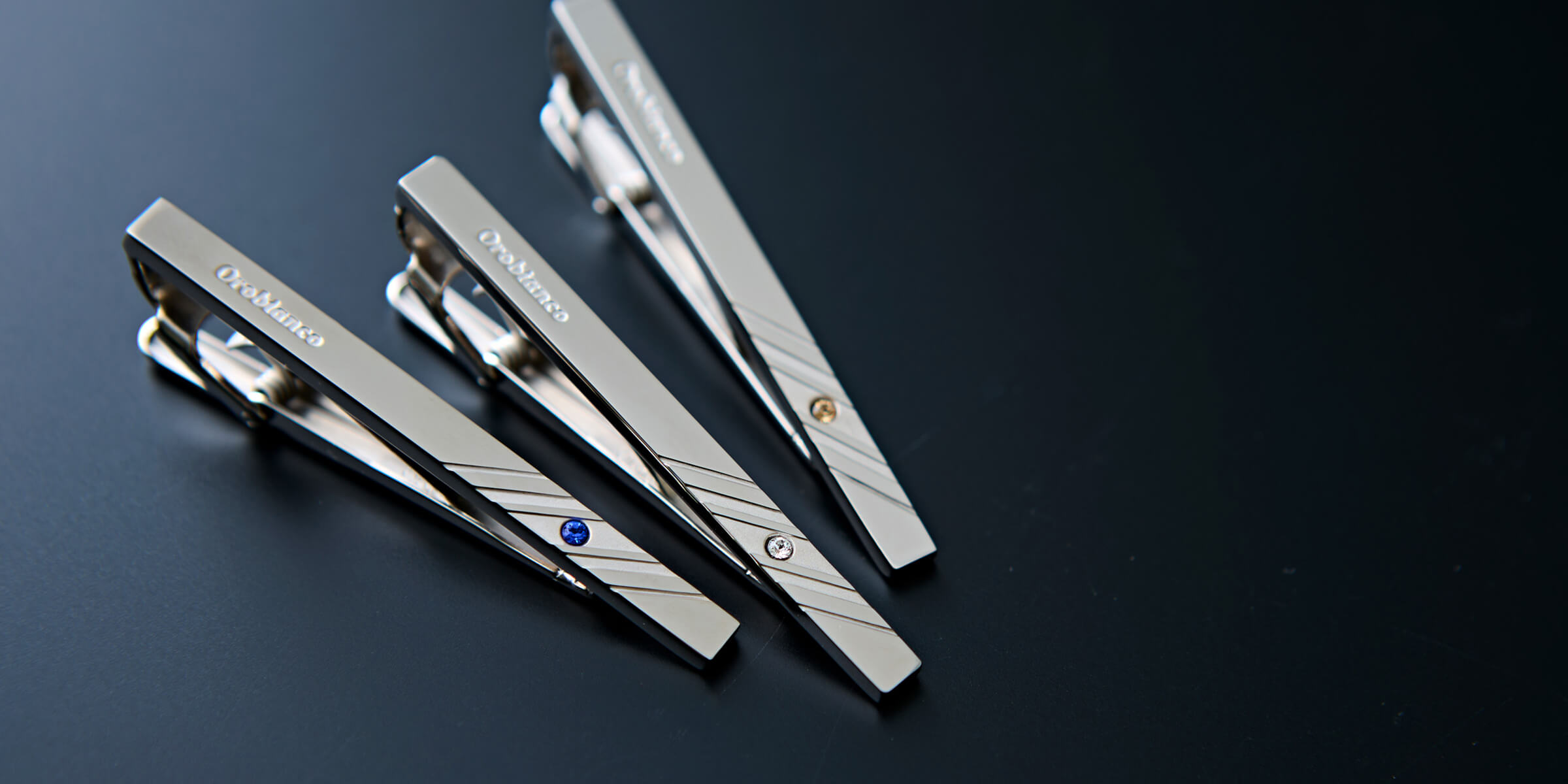 台座付き鉱石 誕生石カラー シリーズ -タイピン- Orobianco-オロビアンコOrobianco