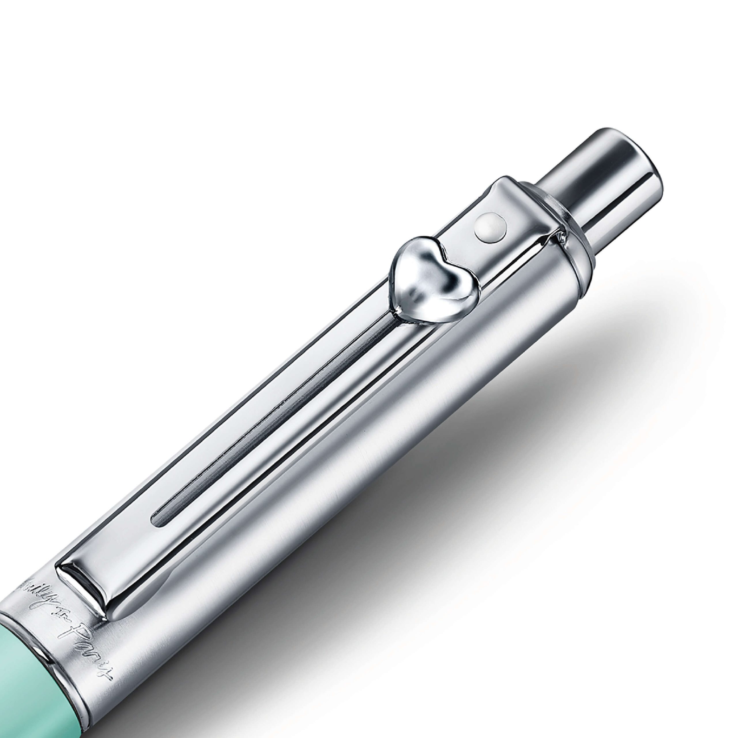 シェーファー×エミリー・イン・パリス